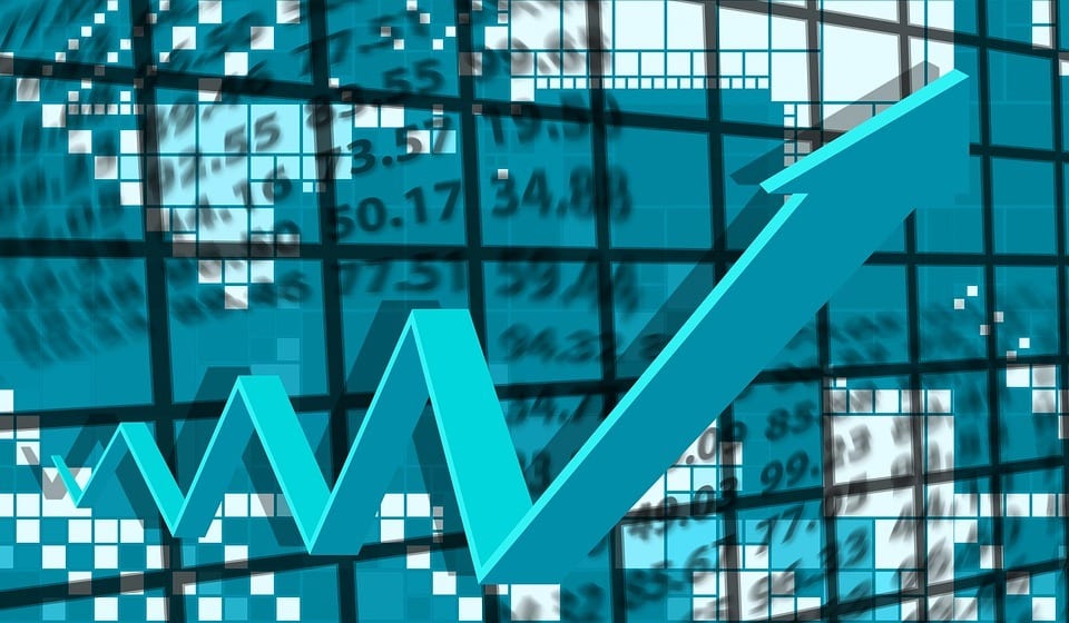 CAT Stock Price Projections And Future Trends 