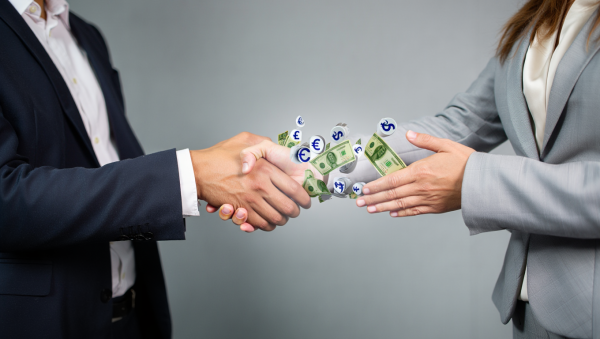 Japanese Yen to Dollars: An Outlook of Resilience & Potential Rally