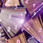 What is the primary focus of modern portfolio theory (mpt)?